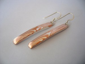 Jyumonji Earrings by Henriette van Battum 